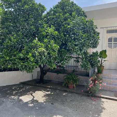 Rooms For Rent Habipi Wlora Zewnętrze zdjęcie
