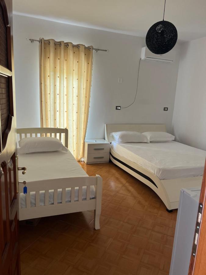 Rooms For Rent Habipi Wlora Zewnętrze zdjęcie